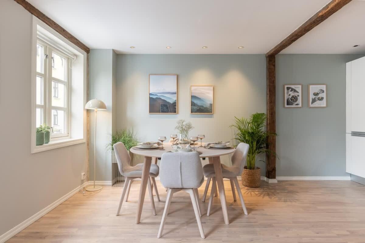 Dinbnb L 600 M To Bryggen L 3-story House L New In 2023 Feriehus