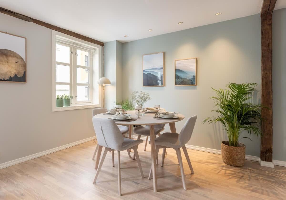 Feriehus Dinbnb L 600 M To Bryggen L 3-story House L New In 2023